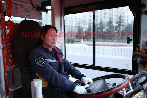 省内*！真情巴士驾驶员陈云姣获“感动交通年度人物”